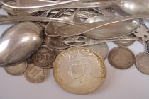 Skup srebra – czy warto sprzedawać srebro ?